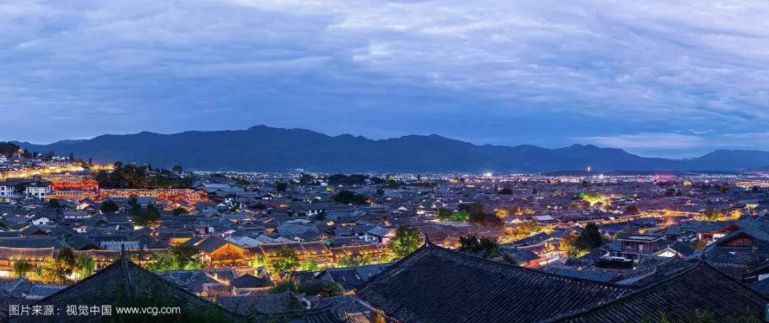 云南之旅，探寻多彩的自然奇观与民族文化