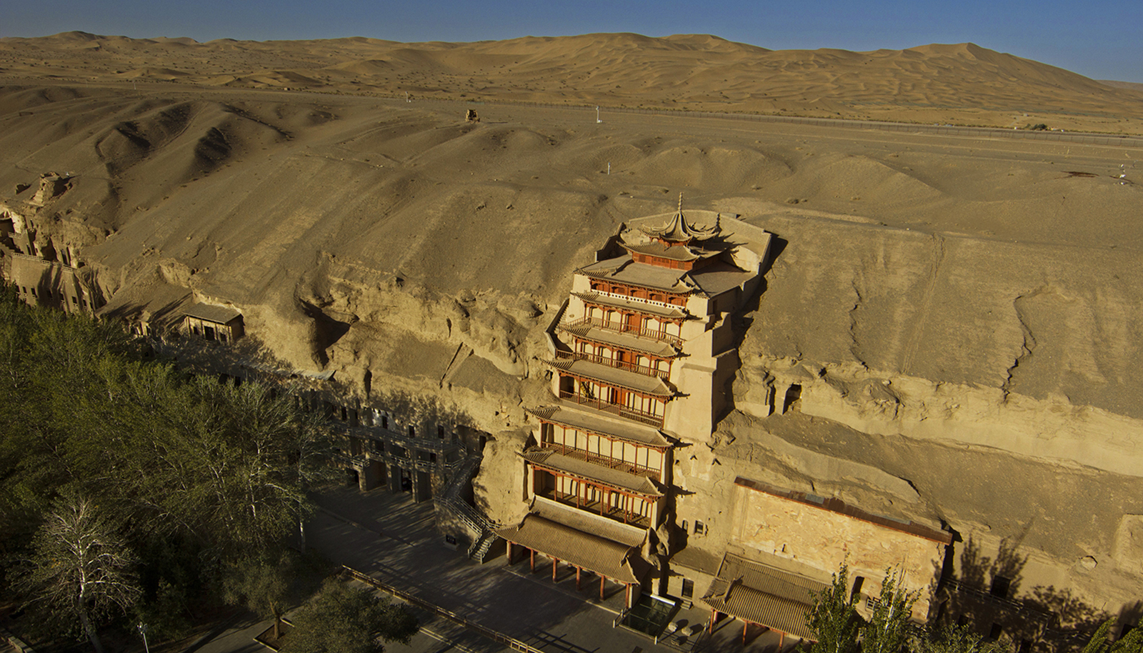 丝路明珠甘肃，千年古韵之旅